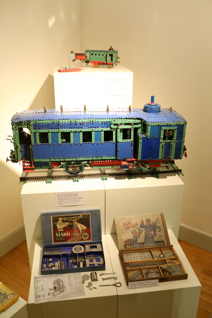 IMG_6830 (small).jpg IMG_6830 (small).jpg