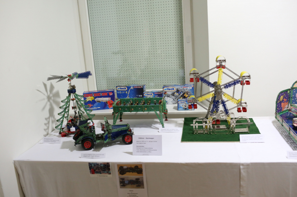 IMG_6852 (small).jpg IMG_6852 (small).jpg