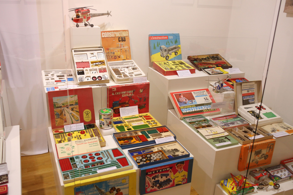 IMG_6869 (small).jpg IMG_6869 (small).jpg